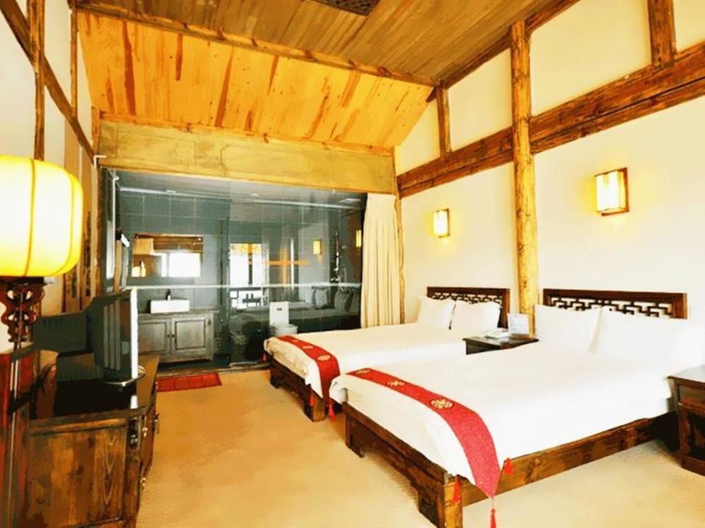 Golden Waterfront Inn Lijiang  Buitenkant foto